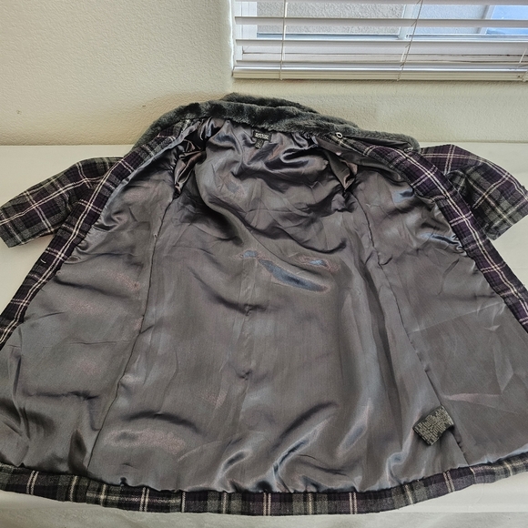 Kenneth Cole Reaction Plaid Coat with Faux Fur Collar Purple Gray Winter Warm - Picture 8 of 15